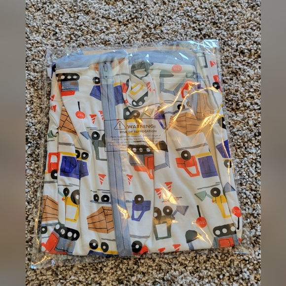 NIB - Little Sleepies Construction Shorty Zippy, 12-18M - Picture 3 of 3